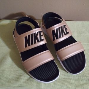 Women's Sandals